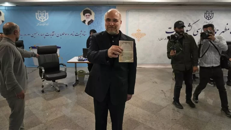 Iran President Election: ईरान और पश्चिम के बीच बढ़ते तनाव में हो रहा राष्ट्रपति चुनाव, ईरानी स्पीकर कालिबफ भी रेस में हुए शामिल