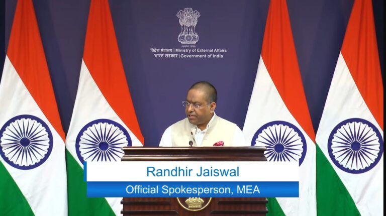 कश्मीर मुद्दे पर भारत ने फिर दोहराया, तीसरे पक्ष की कोई भूमिका नहीं