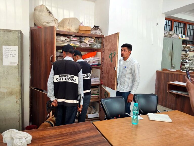 फतेहाबाद सचिवालय को मिली बम से उड़ाने की धमकी