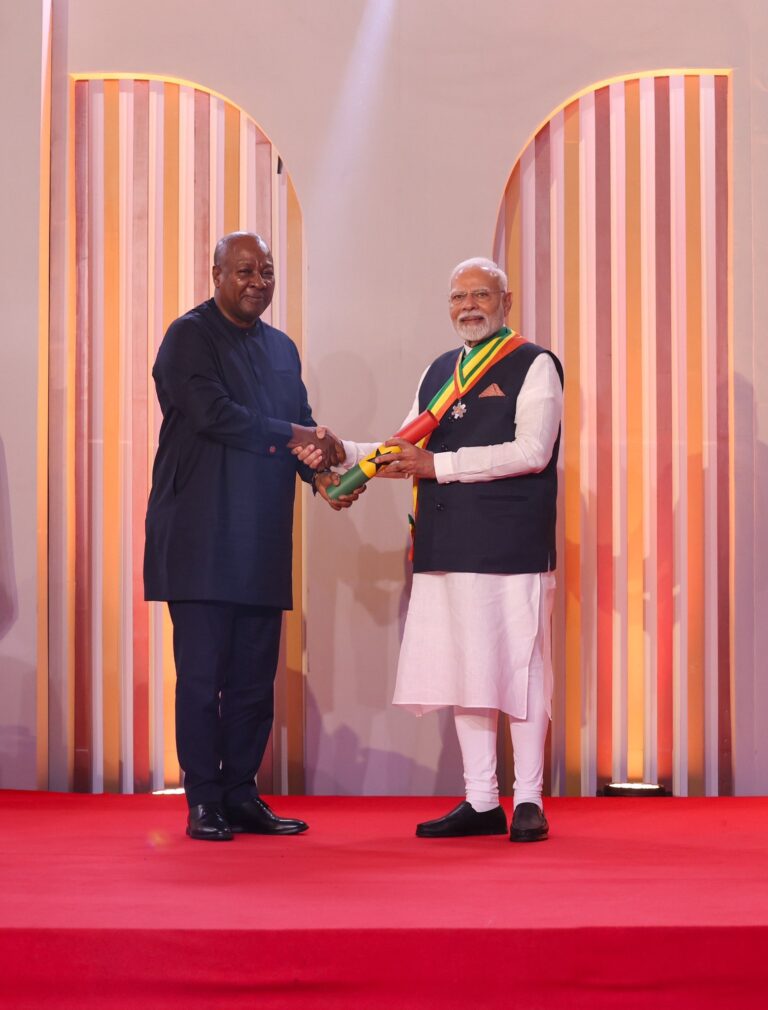 भारत-घाना संबंधों को मिली नई ऊंचाई, प्रधानमंत्री मोदी को वहां के सर्वोच्च नागरिक सम्मान से नवाजा गया
