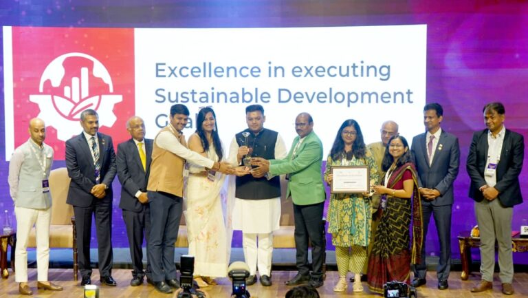 इंदौर के सांदीपनि मालव कन्या विद्यालय को मिला Excellence School Award