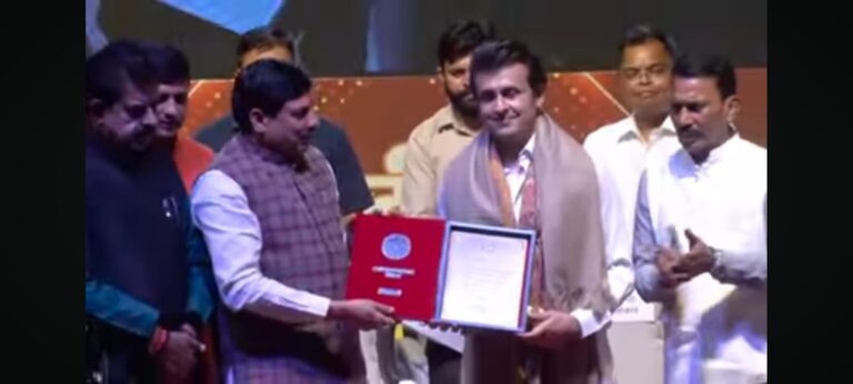 42वाँ राष्ट्रीय लता मंगेशकर अलंकरण सम्मान से सम्मानित हुए पार्श्व गायक सोनू निगम