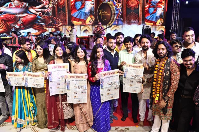 मां कनकेश्वरी गरबा मंच से सोशल मीडिया इन्फ्लुएंसरों ने किया ‘प्रदेश प्रकाश’ का प्रमोशन