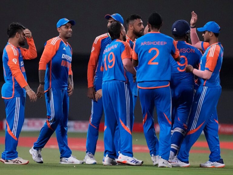 भारतीय क्रिकेट टीम ने जीत दर्ज की