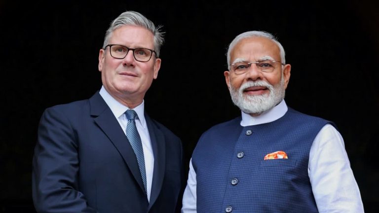 ब्रिटेन के प्रधानमंत्री कीर स्टारमर आठ अक्टूबर को भारत दौरे पर