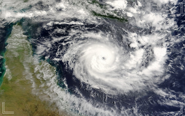 अरब सागर में चक्रवाती तूफ़ान शक्ति के तेज होने के बाद महाराष्ट्र में चेतावनी जारी