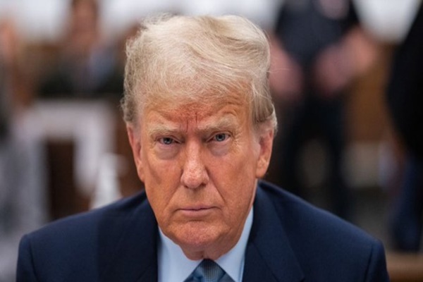 ज़रूरत पड़ी तो देश में सैनिकों की तैनाती करेंगे: राष्ट्रपति डॉनल्ड ट्रम्प