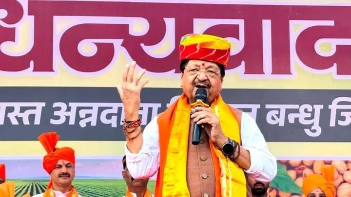 सोयाबीन किसानों के समर्थन में इंदौर में ट्रैक्टर रैली विजयवर्गीय ने गिनाईं सरकार की उपलब्धियां