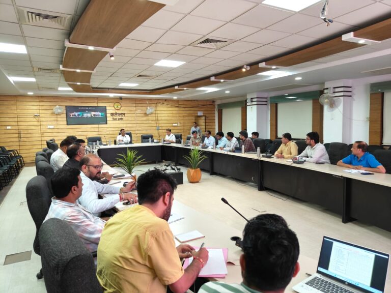 इंदौर में 33 ब्लैक स्पॉट पर तीन दिनों में युद्धस्तर पर होगा सुरक्षा कार्य