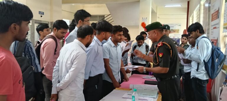 रोजगार मेले में 162 युवाओं को प्रतिष्ठित कंपनियों में मिला रोजगार