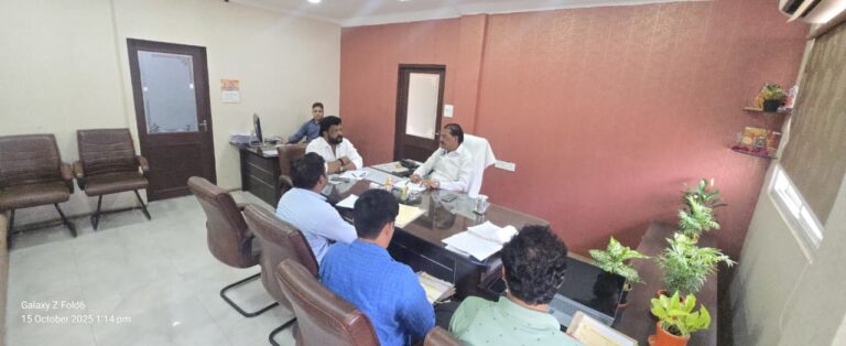 इंदौर में मार्गों और उद्यानों के नामकरण को लेकर समिति की बैठक