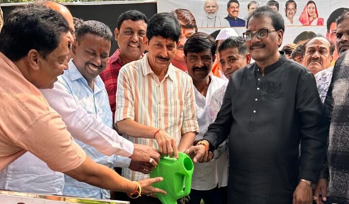 औषधीय परंपराओं को पुनर्जीवित करने की पहल — समाज कल्याण परिसर में भव्य पौधारोपण कार्यक्रम