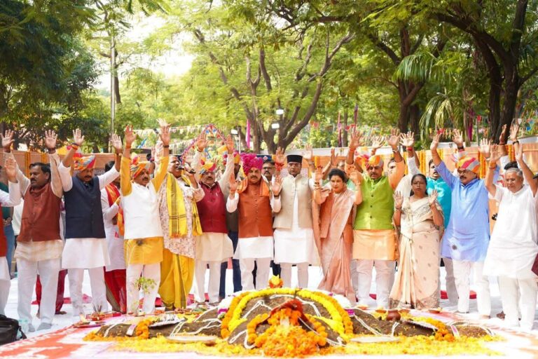 भोपाल- मुख्यमंत्री डॉ. यादव ने राज्य स्तरीय गोवर्धन पूजा कार्यक्रम का शुभारंभ किया