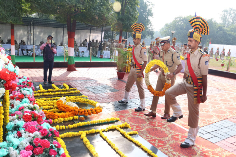 15वीं वाहिनी विशेष सशस्त्र बल महेश गार्ड लाईन में पुलिस स्मृति दिवस पर कार्यक्रम आयोजित