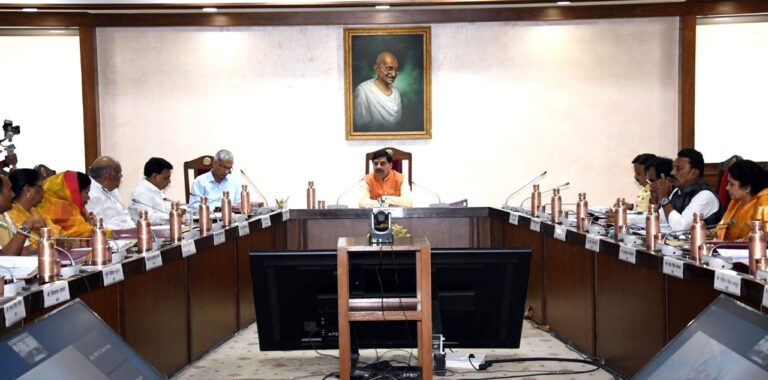 शून्य प्रतिशत ब्याज दर पर कृषकों को फसल ऋण दिये जाने की योजना को निरंतर रखे जाने का निर्णय