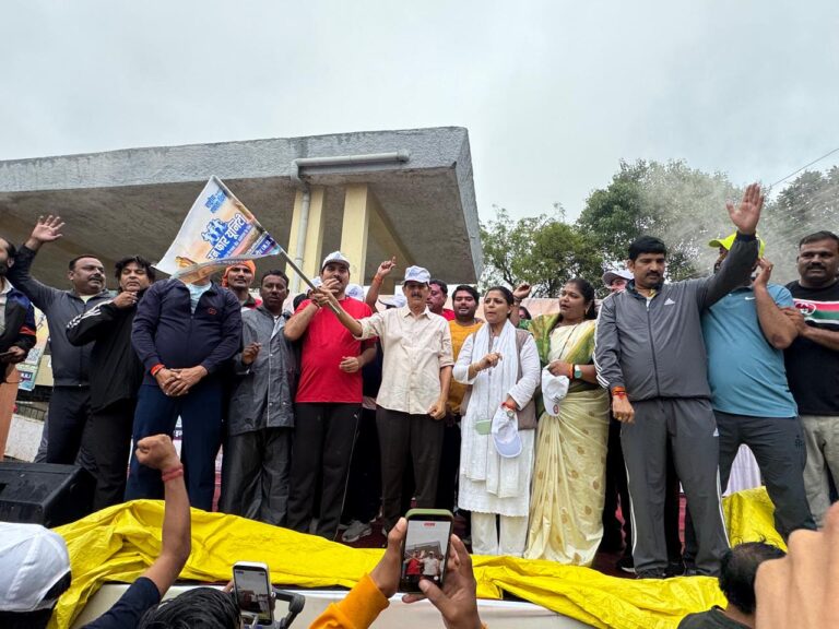 इंदौर में ‘रन फॉर यूनिटी’ का भव्य आयोजन, सैकड़ों नागरिकों ने दौड़कर सरदार पटेल को दी श्रद्धांजलि