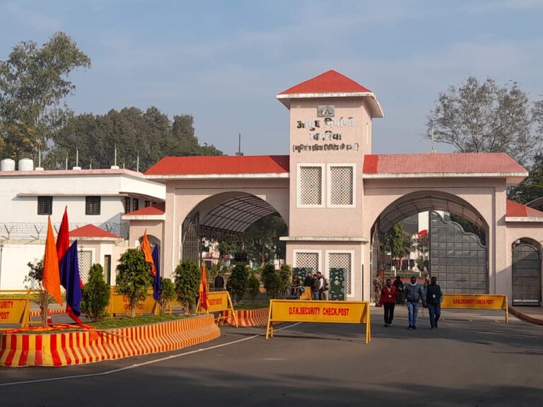 ऑर्क फॉर्मास्युटिकल्स में तीन दिनों तक चली जांच के बाद की गई कठोर कार्यवाही