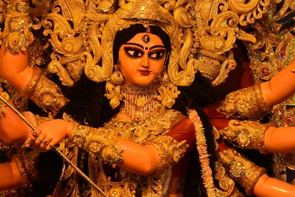 देशभर में उत्साह और श्रद्धा के साथ मनाई जा रही है दुर्गा नवमी
