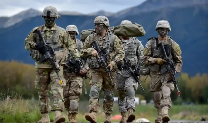 अमेरिकी सेना ने मादक पदार्थों की तस्करी कर रहे 8वें पोत को अंतर्राष्ट्रीय जल क्षेत्र में डुबोया