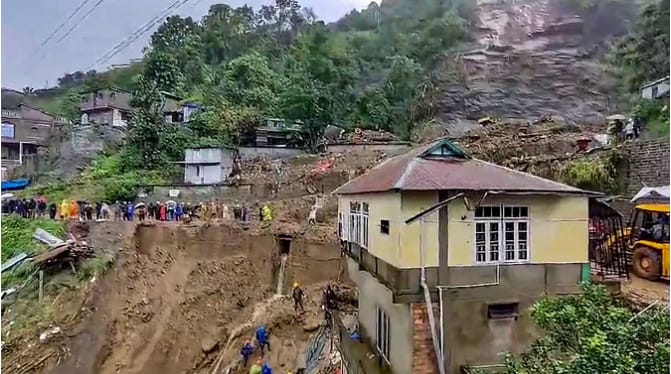 केन्या में भारी बारिश से भूस्खलन, 21 लोगों की मौत – 30 अब भी लापता