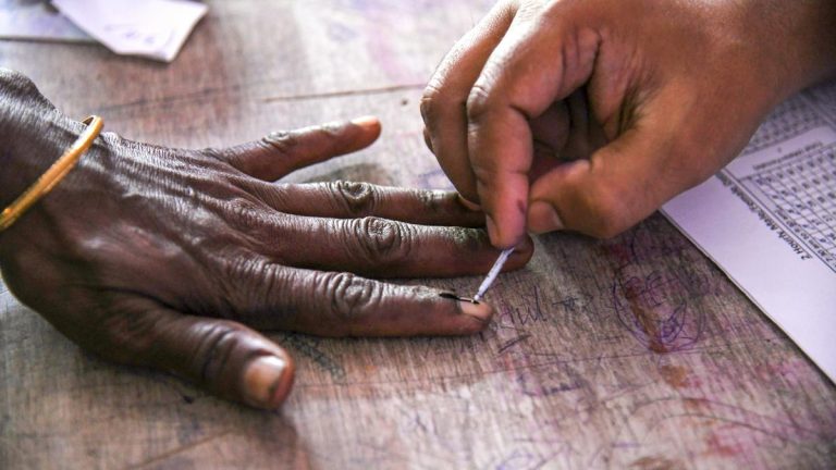 सात राज्यों की आठ विधानसभा सीटों पर कल उपचुनाव, 14 नवंबर को होगी मतगणना