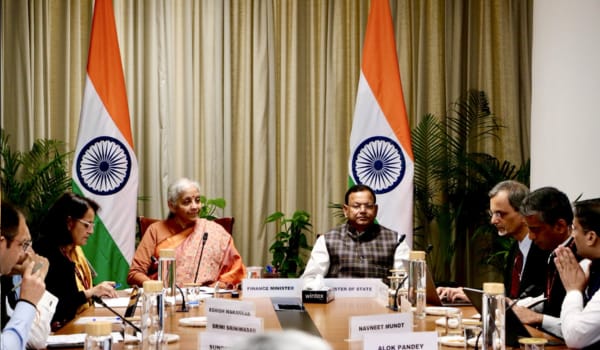 केंद्रीय बजट 2026-27: निर्मला सीतारामन ने पूंजी बाजार विशेषज्ञों के साथ चौथे बजट परामर्श की अध्यक्षता की