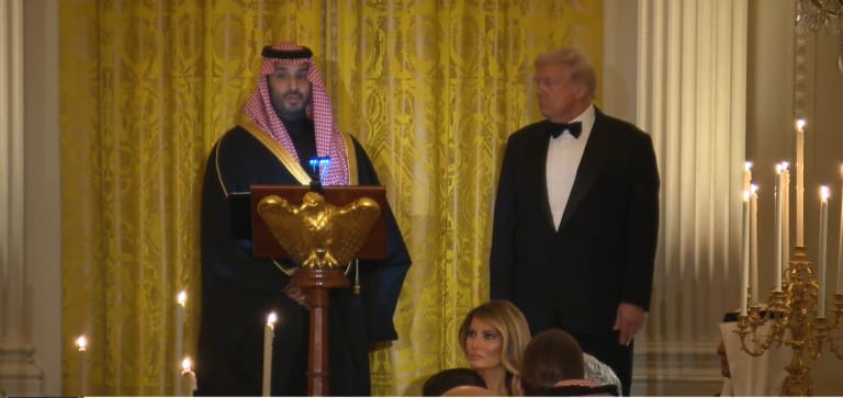व्हाइट हाउस में राष्ट्रपति ट्रंप द्वारा सऊदी प्रिंस के सम्मान में रात्रि भोज, रोनाल्डो भी रहे मौजूद