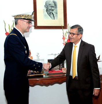 भारत और फ्रांस ने रक्षा सहयोग मज़बूत करने पर दोहराई प्रतिबद्धता, रक्षा सचिव राजेश कुमार सिंह की पेरिस में उच्चस्तरीय बैठक