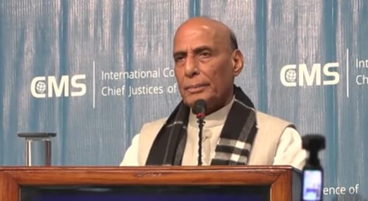 आज की दुनिया को वैश्विक संघर्षों से निपटने के लिए एक नए अंतर्राष्ट्रीय व्यवस्था की आवश्यकता है: राजनाथ सिंह