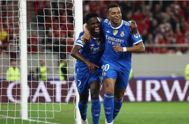 चैंपियंस लीग: एमबाप्पे के चार गोल की बदौलत ग्रीस में पहली बार जीता रियल मैड्रिड