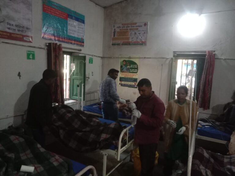 लातेहार बस हादसा: मृतकों की संख्या बढ़कर 10, करीब 80 लोग घायल