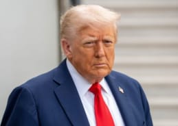 ग्रीनलैंड विवाद पर यू-टर्न: डोनाल्ड ट्रंप ने यूरोपीय देशों पर लगाए गए शुल्क रद्द किए