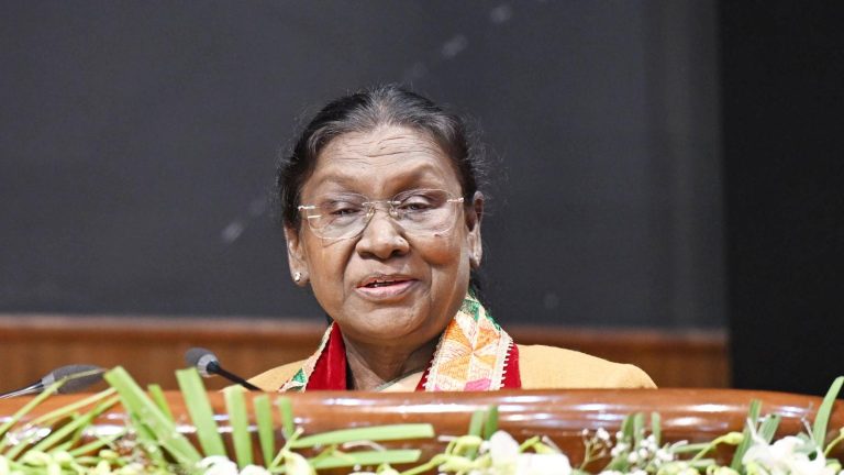 उत्तर प्रदेश स्थापना दिवस पर राष्ट्रपति द्रौपदी मुर्मु ने दी शुभकामनाएं