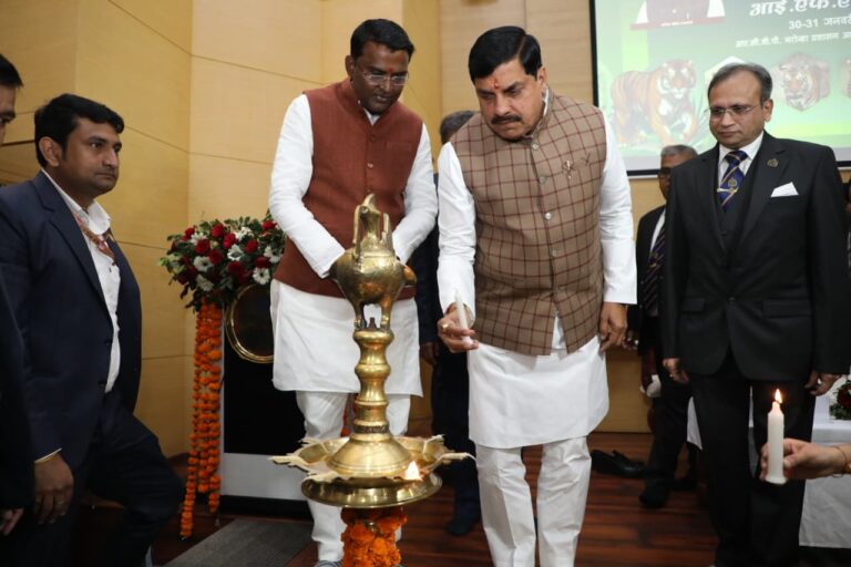 मुख्यमंत्री डॉ. मोहन यादव ने प्रशासन अकादमी में वानिकी सम्मेलन व IFS मीट-2026 का किया शुभारंभ