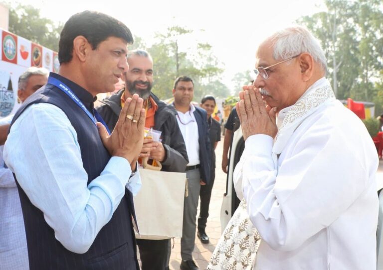 केरल के राज्यपाल राजेंद्र आर्लेकर का इंदौर आगमन, महापौर ने किया गरिमामय स्वागत व सम्मान