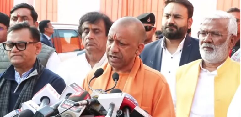 मुख्यमंत्री योगी ने मेरठ में खेल विश्वविद्यालय का किया निरीक्षण, नए सत्र से परिसर में होगी पढ़ाई, मई 2026 तक पूरे होंगे निर्माण कार्य