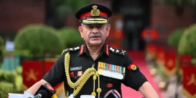 सेना प्रमुख जनरल उपेंद्र द्विवेदी ने भारत रणभूमि दर्शन एक्सपीडिशन को दिखाई हरी झंडी