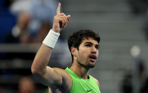 कतर ओपन 2026: कार्लोस अल्कराज़ ने आंद्रेई रुबलेव को हराया, फाइनल में बनाई जगह