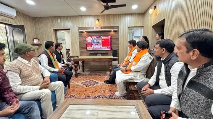 सम्राट अशोक मंडल में बजट भाषण का सामूहिक श्रवण, कैलाश विजयवर्गीय और रमेश मेंदोला रहे मौजूद