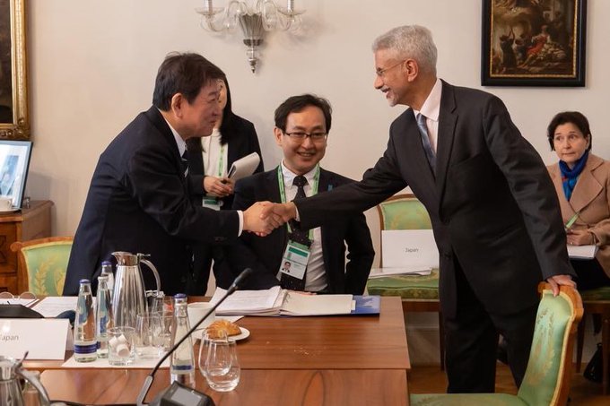 डॉ. जयशंकर ने तोशिमित्सु मोटेगी को जापान के विदेश मंत्री के रूप में पुनर्नियुक्ति पर बधाई दी