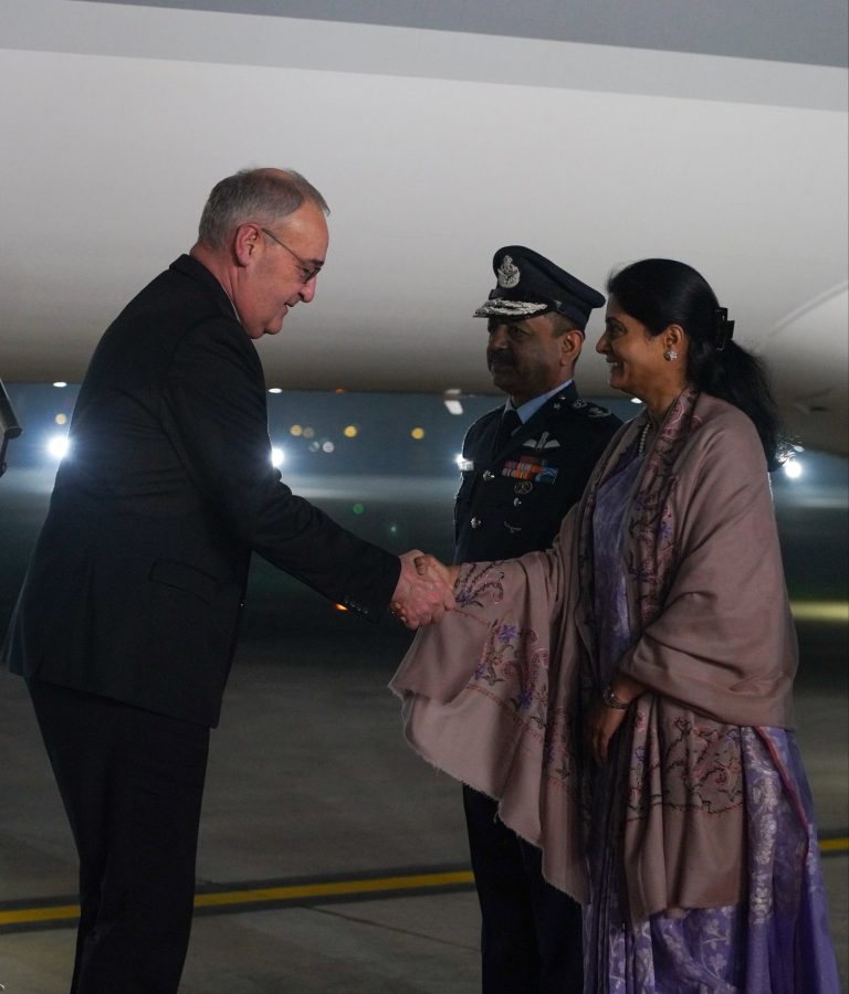 एआई समिट में भाग लेने भारत पहुंचे स्विट्जरलैंड के राष्ट्रपति गी पॉहमेलॉ