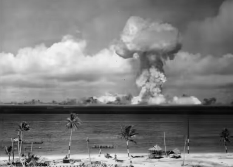 इतिहास के पन्नों में 01 मार्च: ‘कैसल ब्रावो’ परमाणु परीक्षण से दहल उठा प्रशांत महासागर