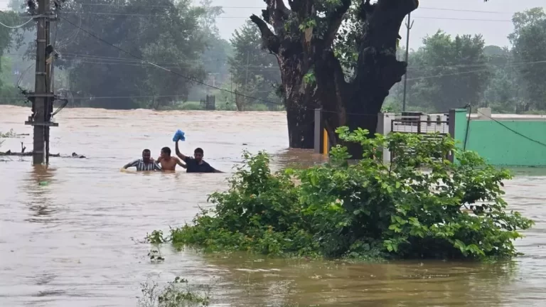 प्राकृतिक आपदाओं से प्रभावित 6 राज्यों को 1,912 करोड़ की अतिरिक्त केंद्रीय सहायता मंजूर