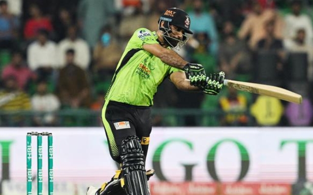 PSL में बॉल टेम्परिंग विवाद, फखर जमान ने आरोपों से किया इनकार; 48 घंटे में होगा फैसला