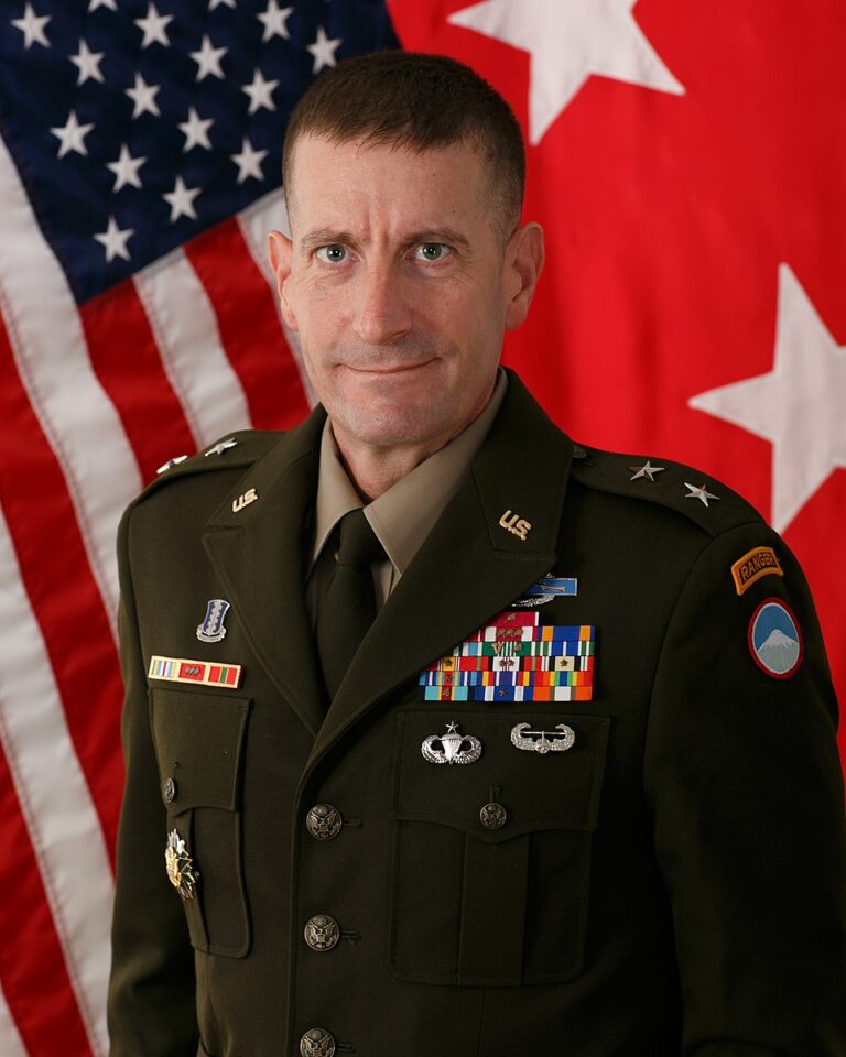 अमेरिकी सेना के लेफ्टिनेंट जनरल जोएल बी. वोवेल तीन दिन के नेपाल दौरे पर