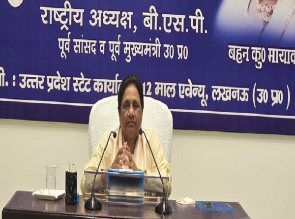 मायावती की मांग- खाड़ी तनाव के बीच एलपीजी, पेट्रोल-डीजल की उपलब्धता सुनिश्चित करे सरकार