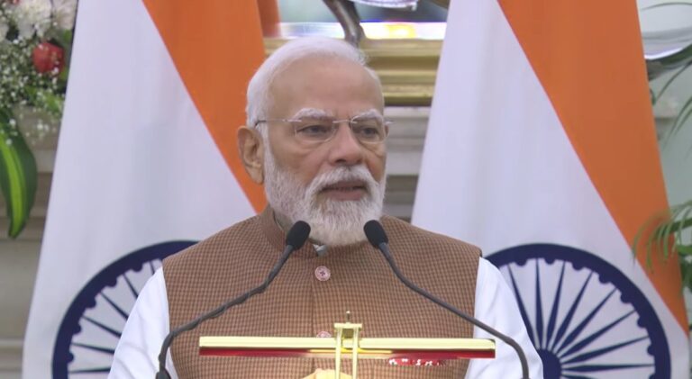 नवरात्रि पर पीएम मोदी ने मां कालरात्रि की पूजा कर देश की सुख-समृद्धि की कामना की