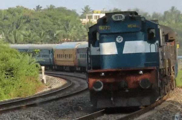 जगदलपुर से ठाकुर नगर के बीच 15 मार्च को चलेगी विशेष ट्रेन