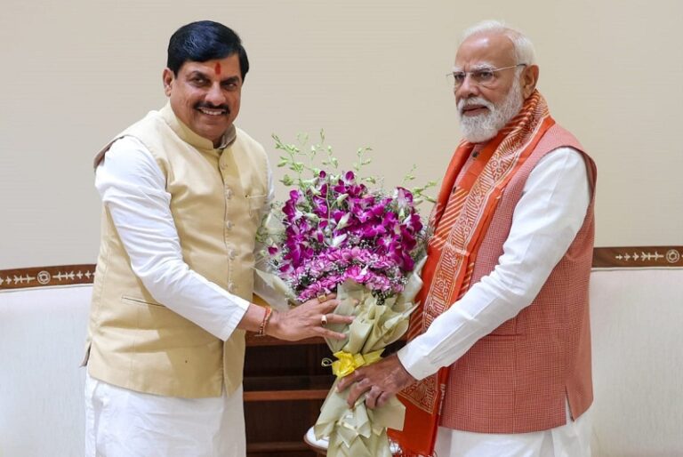 प्रधानमंत्री मोदी से मिले सीएम मोहन यादव, किसान कल्याण वर्ष की गतिविधियों से कराया अवगत