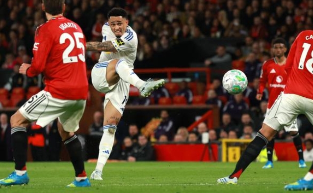 ओल्ड ट्रैफर्ड में 45 साल बाद Leeds United की ऐतिहासिक जीत, Manchester United को 2-1 से हराया